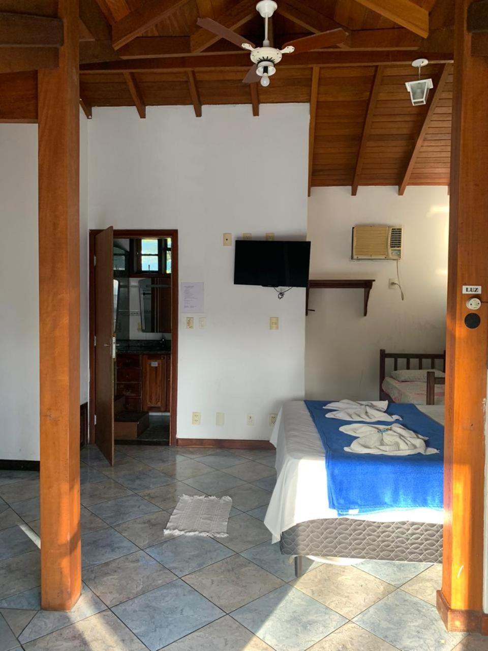 Quarto Triplo Económico